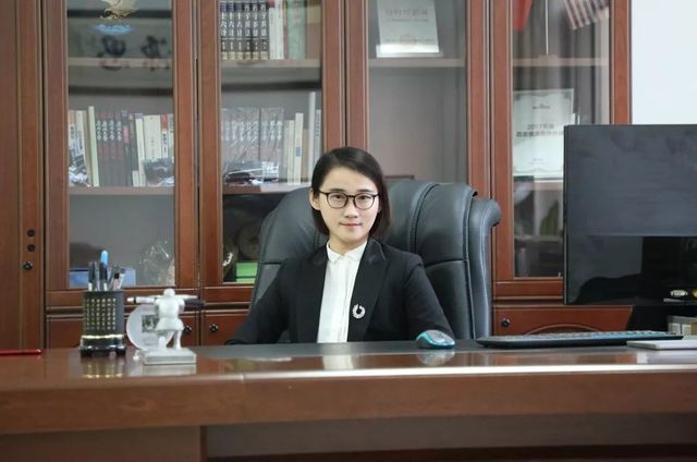 丁紅艷-乾港網絡總經理 丁紅艷-乾港網絡總經理